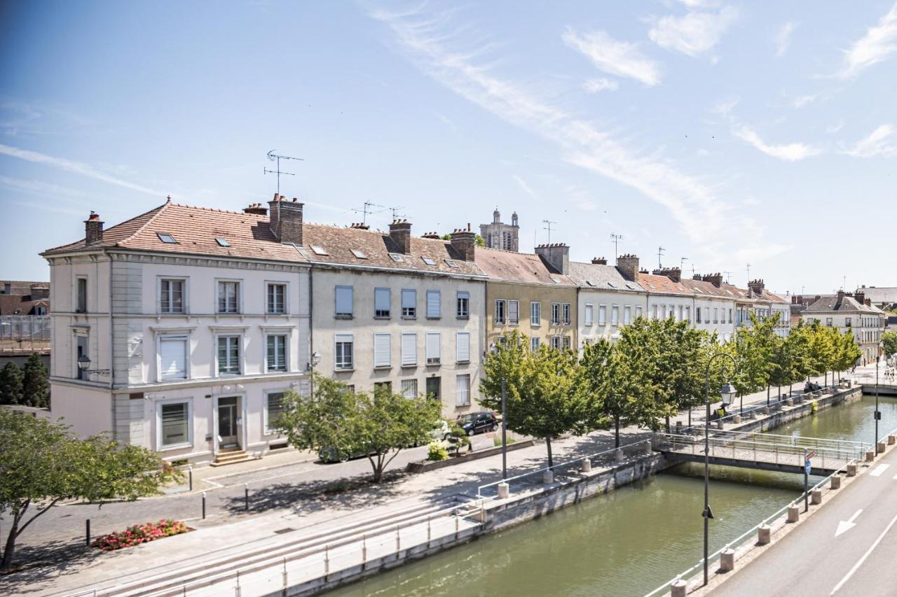 Apartamento Studio De La Seine - Balcon - Hypercentre - Parking Inclus Troyes Exterior foto